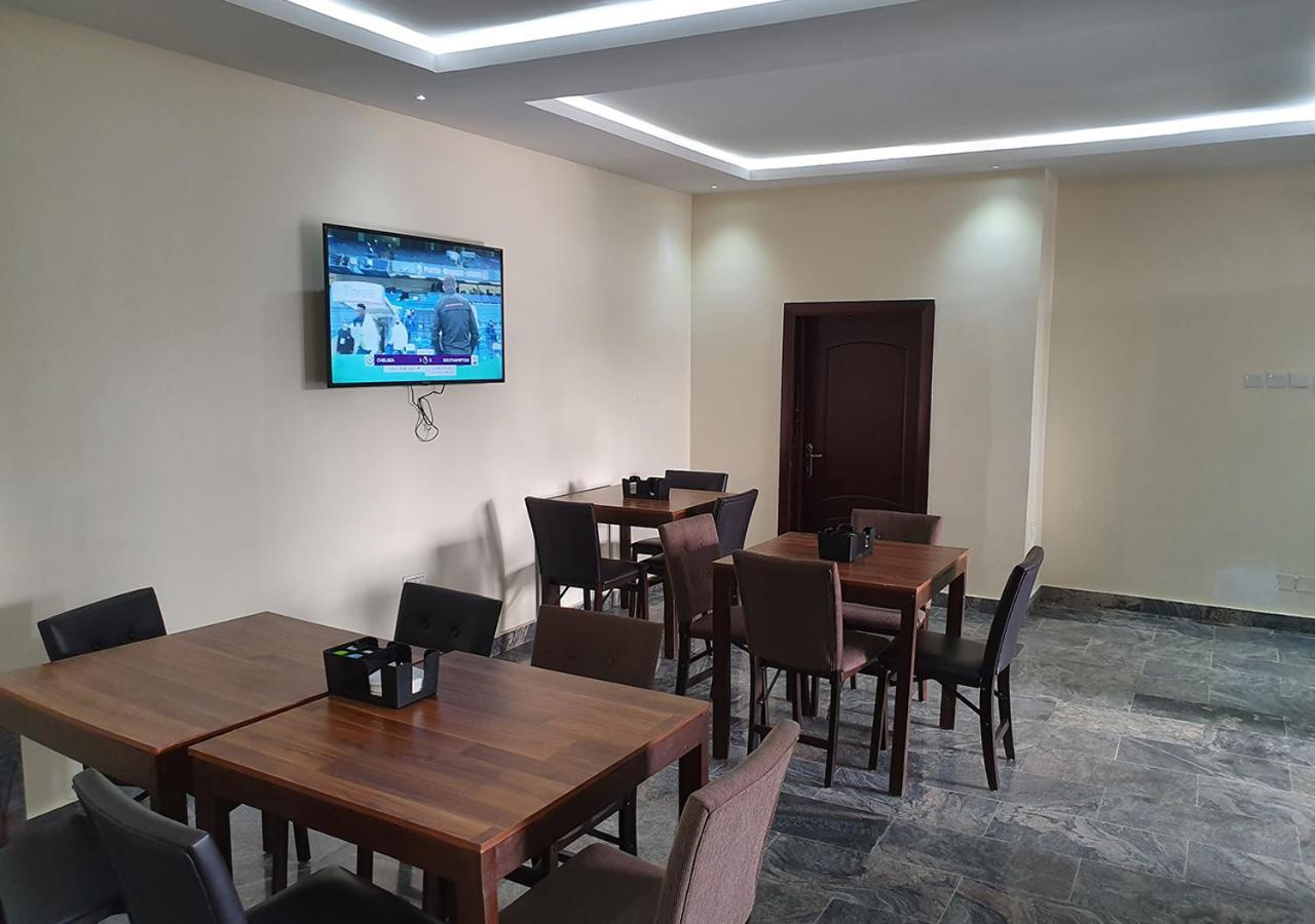 Residency Hotel Lagos Airport Экстерьер фото